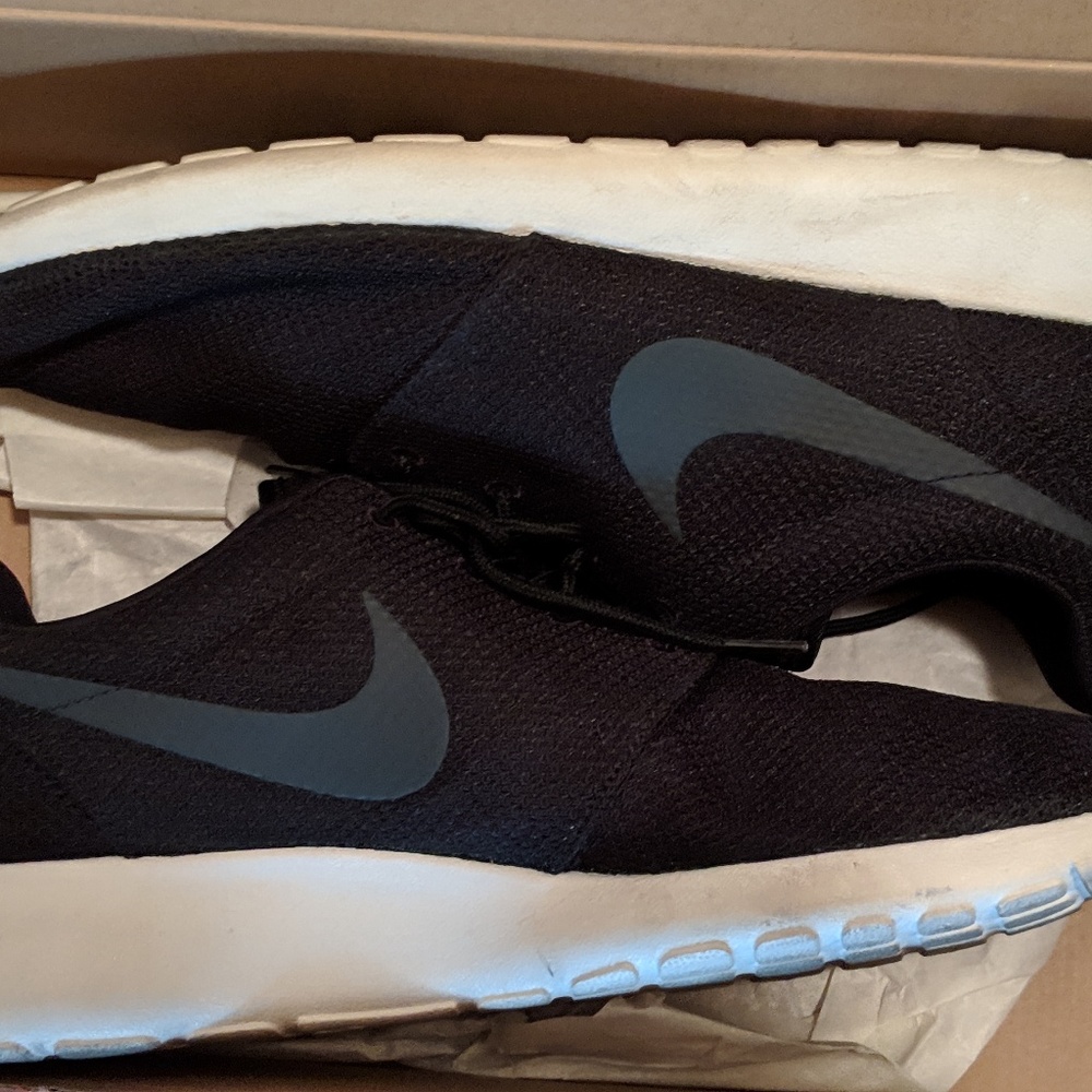 NIKE | Roshe One | Black